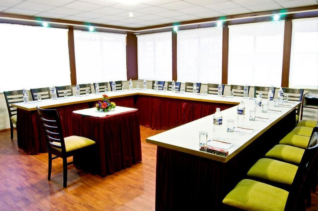 Hotel Heritage Dakshin Navi Mumbai Ngoại thất bức ảnh