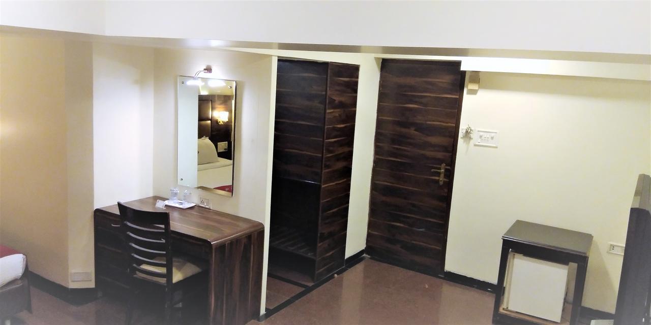 Hotel Heritage Dakshin Navi Mumbai Ngoại thất bức ảnh